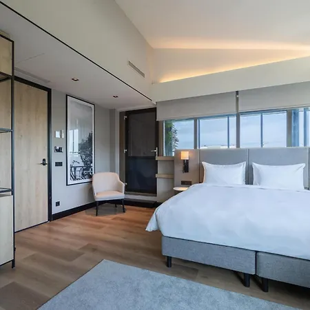 Radisson Amsterdam Schiphol Airport Отель Хоофддорп
