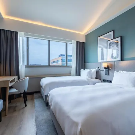 Radisson Amsterdam Schiphol Airport Отель Хоофддорп