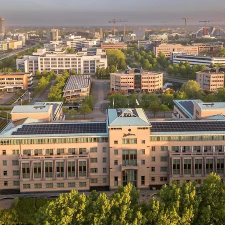 Radisson Amsterdam Schiphol Airport Хоофддорп