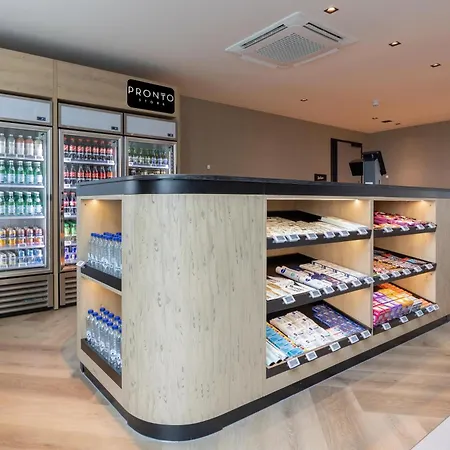 Отель Radisson Amsterdam Schiphol Airport Хоофддорп