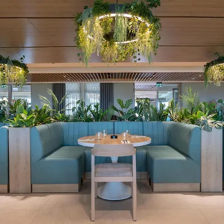 Radisson Amsterdam Schiphol Airport 4* Хоофддорп