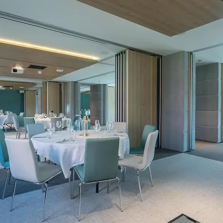 Radisson Amsterdam Schiphol Airport Отель Хоофддорп