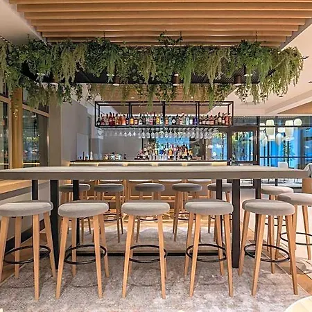Radisson Amsterdam Schiphol Airport Hotell 4*