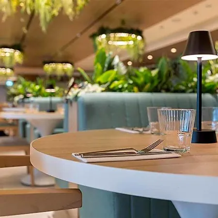Radisson Amsterdam Schiphol Airport 4*